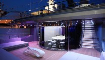 SEA FORCE ONE - The Upper Aft Deck